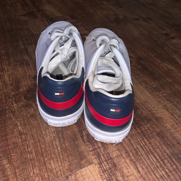 red white and blue tommy hilfiger sneakers - Picture 2 of 4
